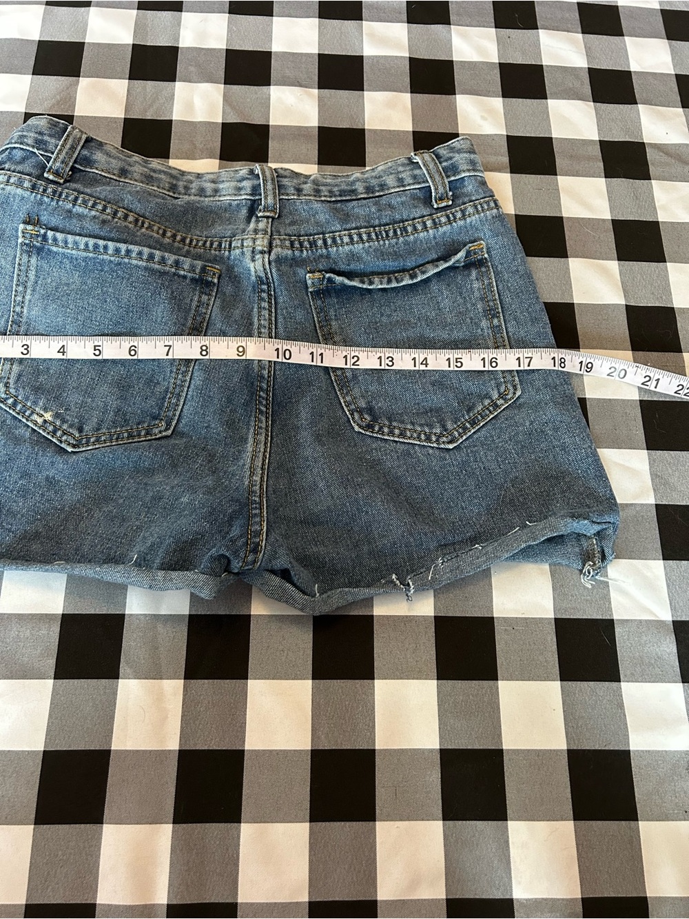 Free with any purchase SHEIN Light Blue High-Waist Denim Cutoff Shorts - Picture 3 of 7
